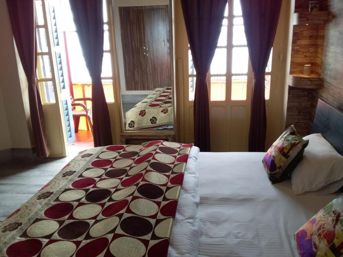 Shiva Ganges View Guest House Varanasi Eksteriør bilde