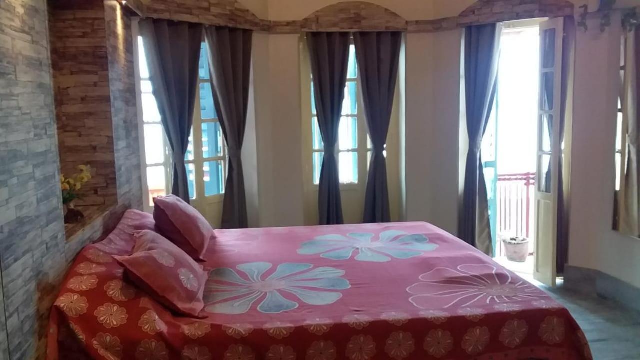Shiva Ganges View Guest House Varanasi Eksteriør bilde